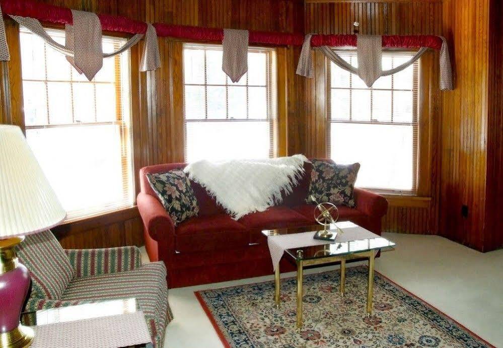 Arbor Hill Inn La Porte Eksteriør bilde